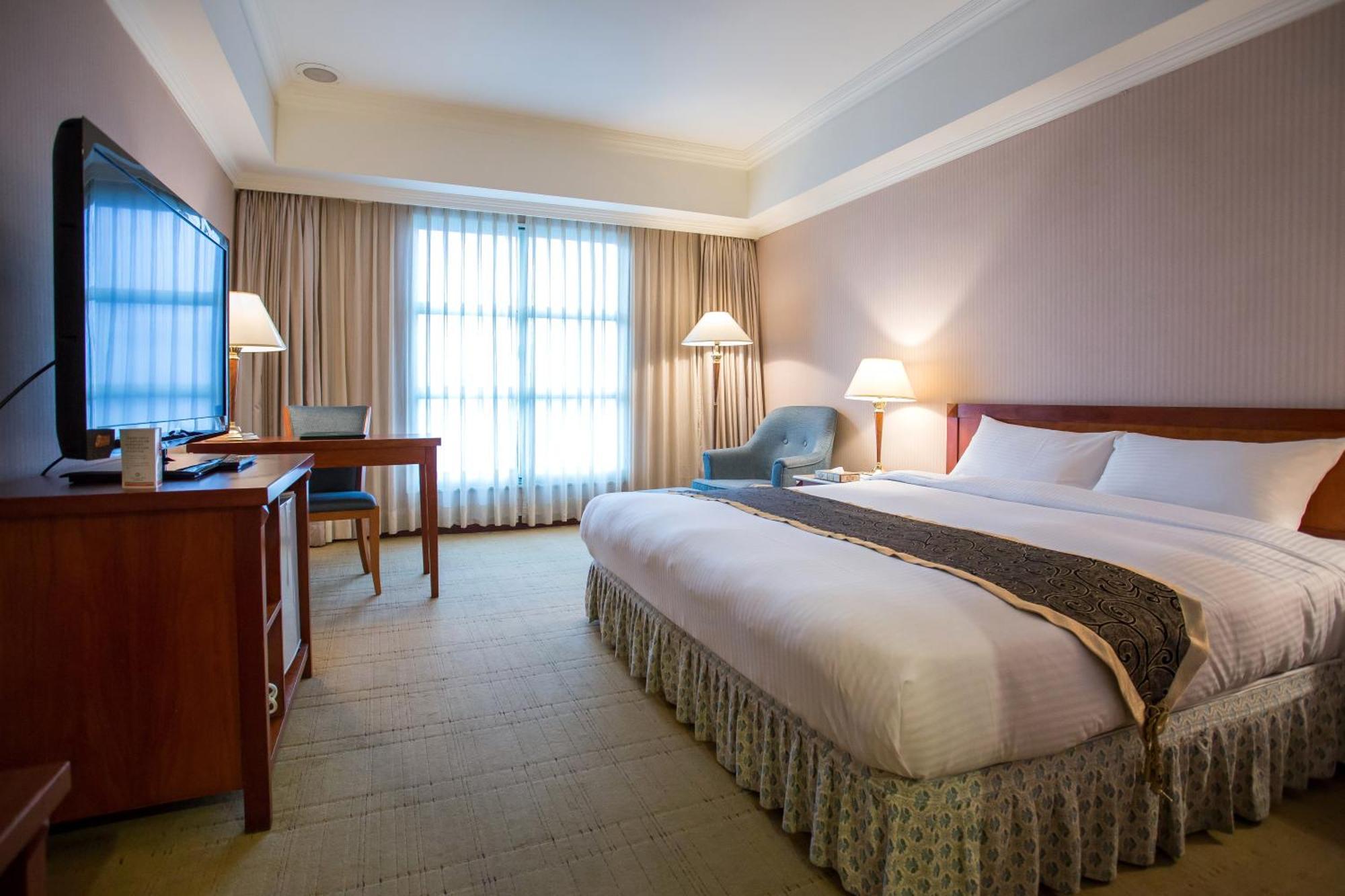 Grand Boss Hotel Yilan Habitación foto